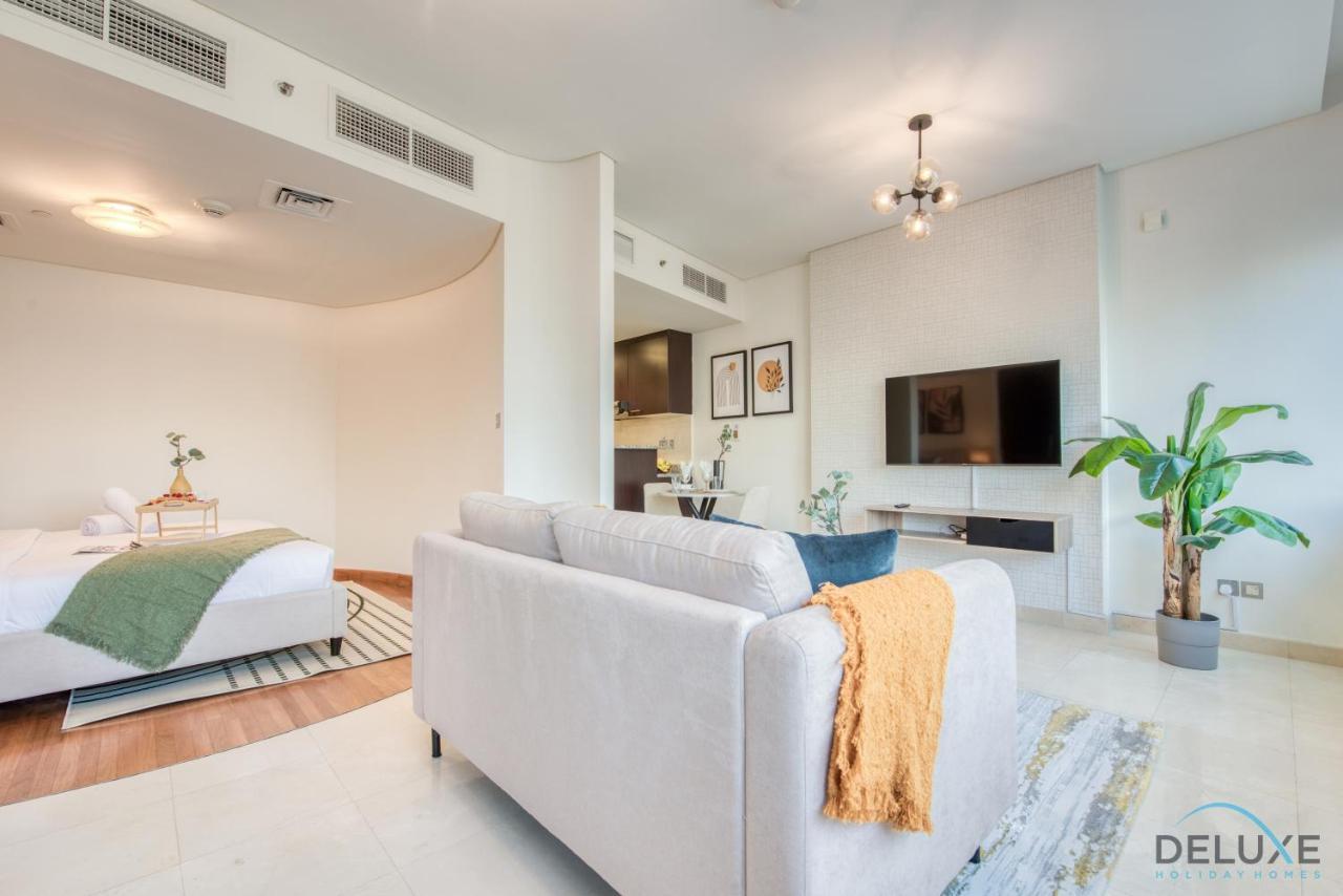 Unbeatable Rate Stylish 1Br With Balcony Near Metro By Deluxe Holiday Homes Dubái Exterior foto