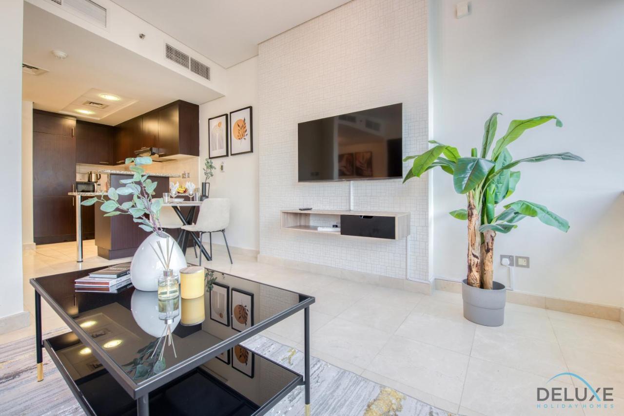 Unbeatable Rate Stylish 1Br With Balcony Near Metro By Deluxe Holiday Homes Dubái Exterior foto
