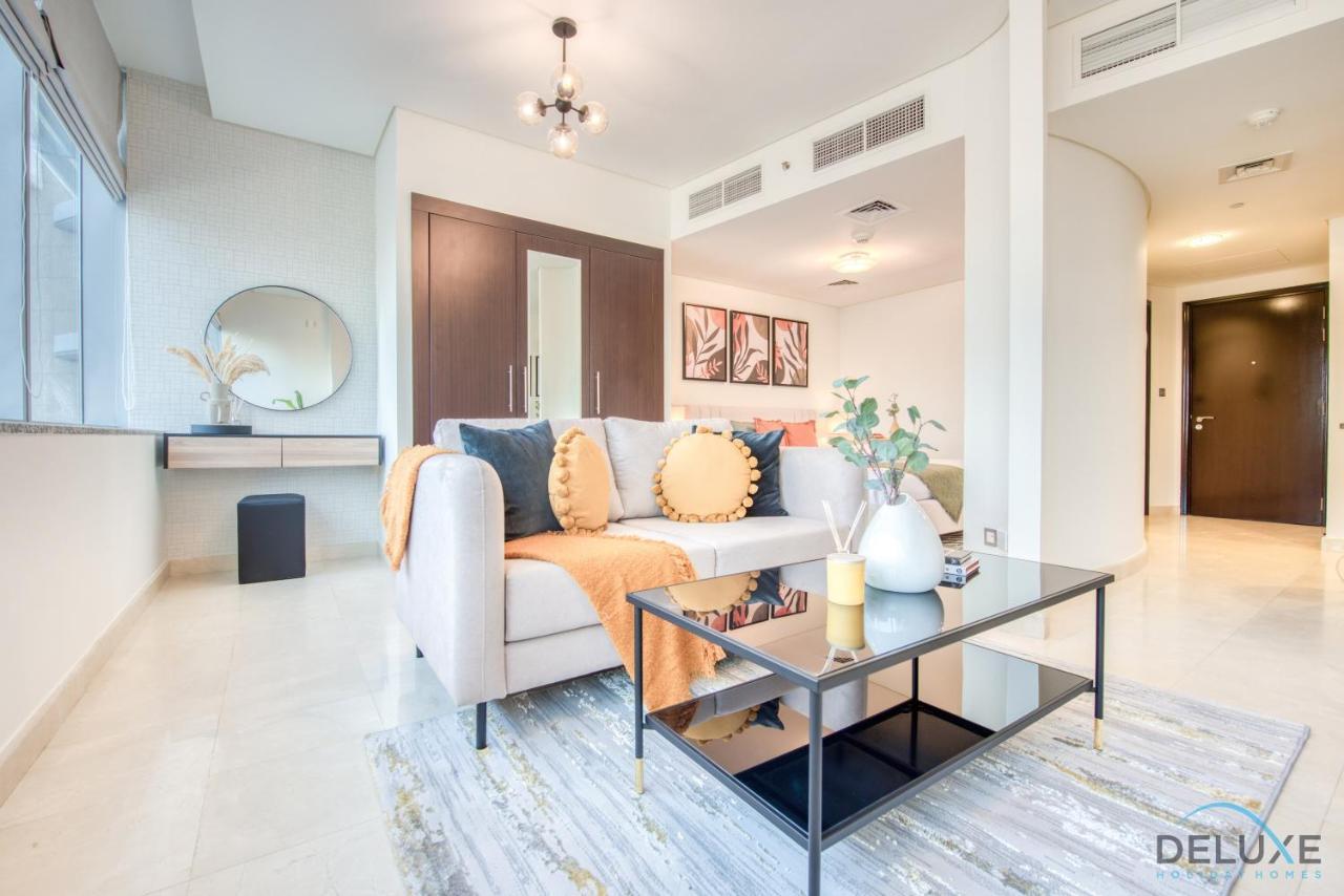 Unbeatable Rate Stylish 1Br With Balcony Near Metro By Deluxe Holiday Homes Dubái Exterior foto